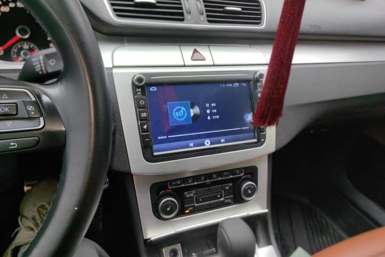 Used Volkswagen FAW-Volkswagen CC 2011 1.8TSI Luxury Model Audio And AC Panel