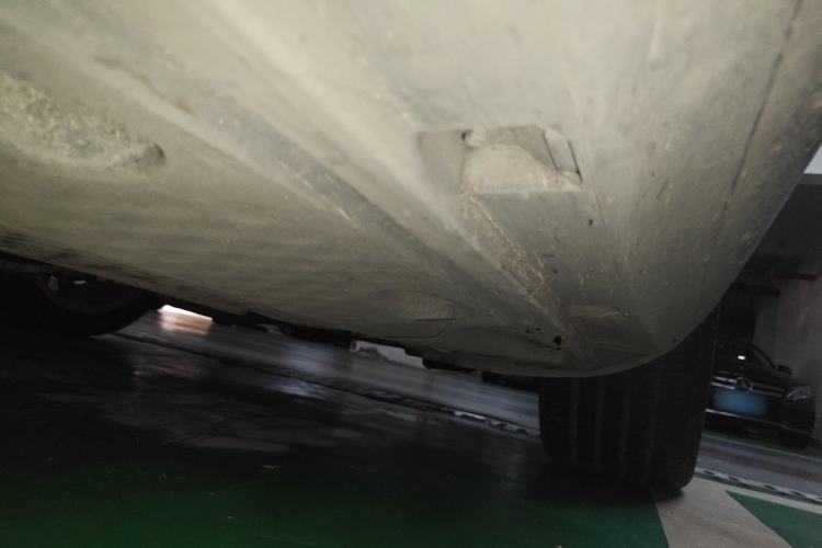 Used Volkswagen FAW-Volkswagen CC 2011 2.0 TSI Luxury Edition Chassis Front Right