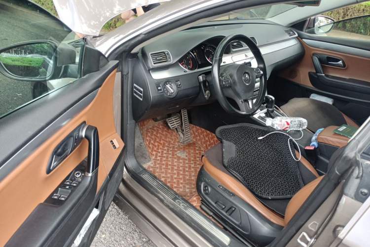 Used Volkswagen FAW-Volkswagen CC 2011 1.8TSI Luxury Model Driver Seat