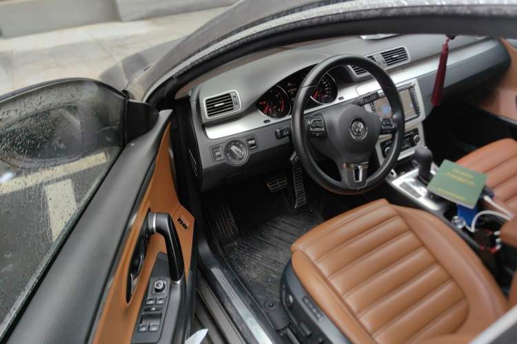Used Volkswagen FAW-Volkswagen CC 2011 1.8TSI Luxury Model Driver Seat