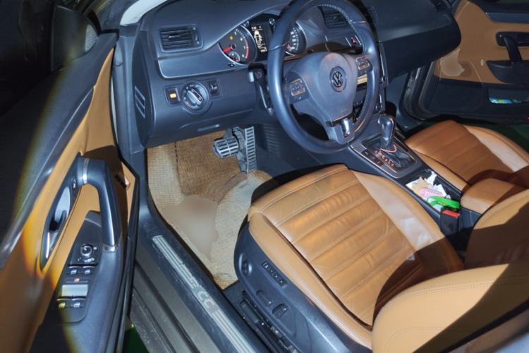 Used Volkswagen FAW-Volkswagen CC 2011 2.0 TSI Luxury Edition Driver Seat