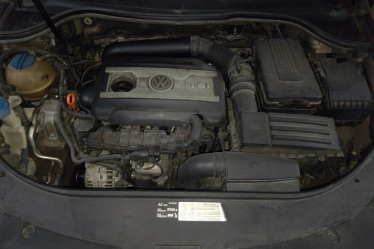 Used Volkswagen FAW-Volkswagen CC 2011 2.0 TSI Luxury Edition Engine Bay