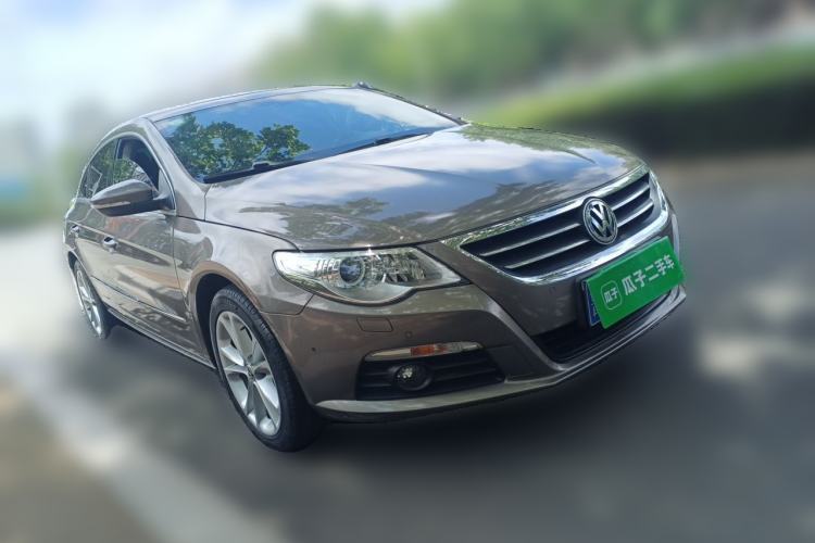 Used Volkswagen FAW-Volkswagen CC 2011 1.8TSI Luxury Model Front Right 45 Deg