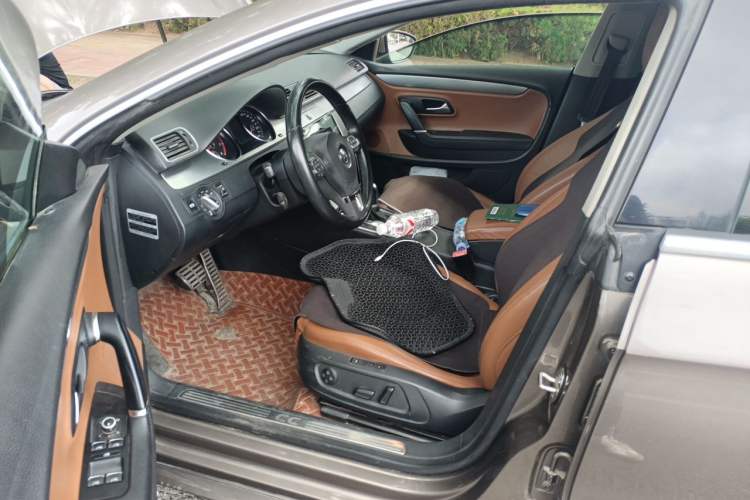 Used Volkswagen FAW-Volkswagen CC 2011 1.8TSI Luxury Model Left Front Seat