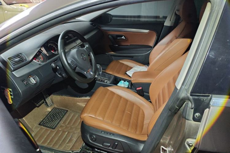 Used Volkswagen FAW-Volkswagen CC 2011 1.8 TSI Prestige Model Left Front Seat