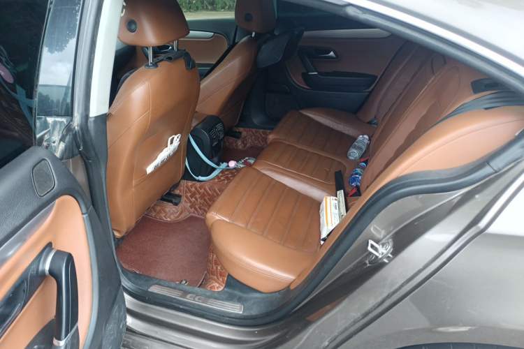 Used Volkswagen FAW-Volkswagen CC 2011 1.8TSI Luxury Model Left Rear Seat