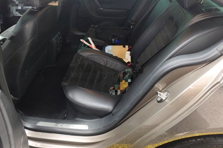Used Volkswagen FAW-Volkswagen CC 2011 1.8TSI Luxury Model Left Rear Seat