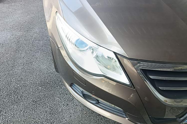 Used Volkswagen FAW-Volkswagen CC 2011 1.8 TSI Prestige Model Right Front Headlight
