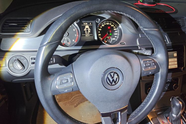Used Volkswagen FAW-Volkswagen CC 2011 2.0 TSI Luxury Edition Steering Wheel