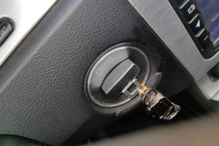 Used Volkswagen FAW-Volkswagen CC 2011 1.8TSI Luxury Model Vehicle Key
