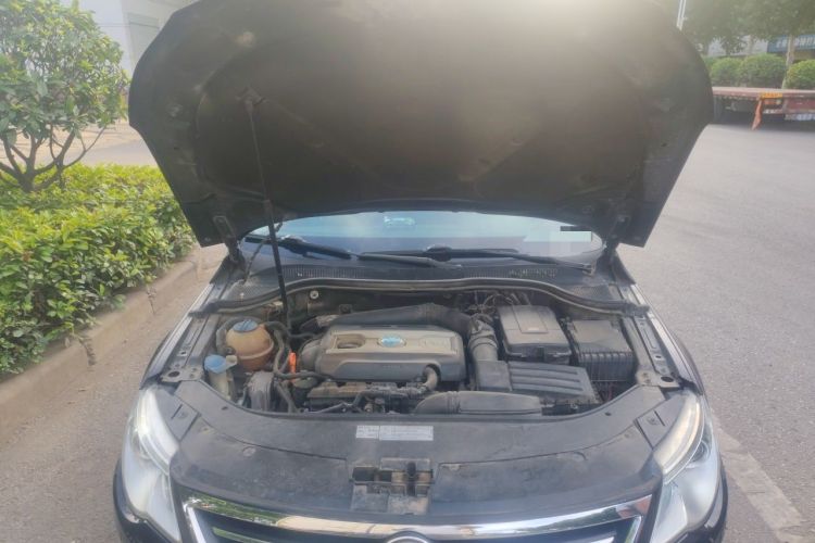 Used Volkswagen FAW-Volkswagen CC 2012 2.0 TSI Ultimate Edition Engine Bay