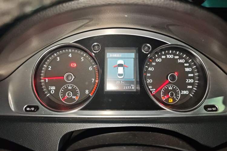 Used Volkswagen FAW-Volkswagen CC 2012 2.0 TSI Ultimate Edition Instrument Cluster