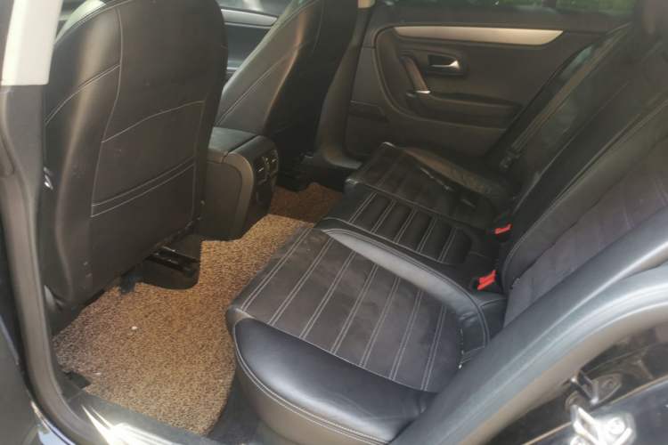 Used Volkswagen FAW-Volkswagen CC 2012 1.8TSI Luxury Model Left Rear Seat