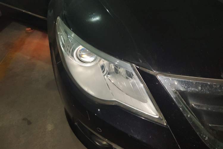 Used Volkswagen FAW-Volkswagen CC 2012 2.0 TSI Ultimate Edition Right Front Headlight