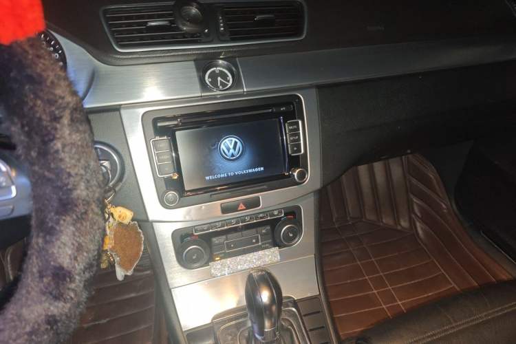 Used Volkswagen FAW-Volkswagen CC 2012 1.8TSI Prestige Model Audio And AC Panel