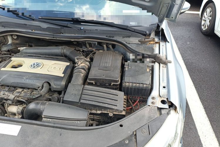 Used Volkswagen FAW-Volkswagen CC 2012 2.0 TSI Luxury Model Engine Bay Left