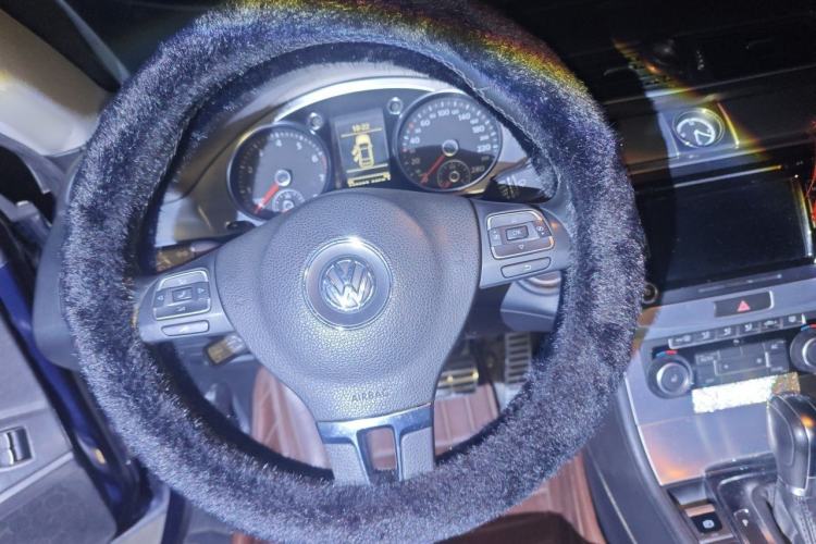 Used Volkswagen FAW-Volkswagen CC 2012 1.8TSI Prestige Model Steering Wheel
