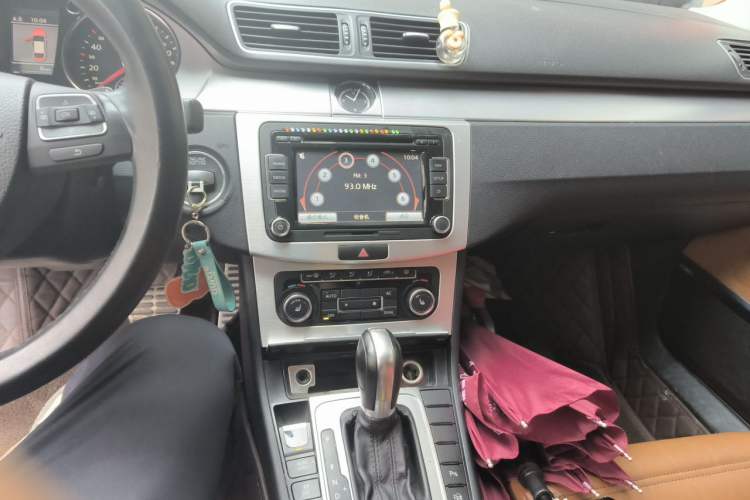 Used Volkswagen FAW-Volkswagen CC 2012 1.8TSI Luxury Model Audio And AC Panel