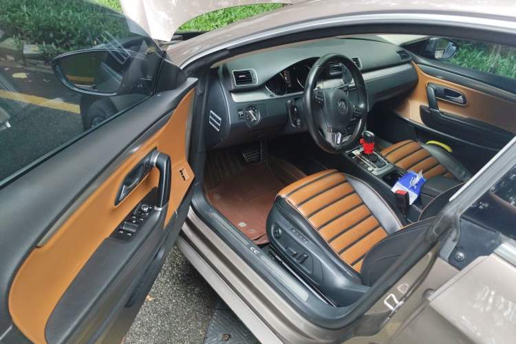Used Volkswagen FAW-Volkswagen CC 2012 3.0 FSI V6 Driver Seat