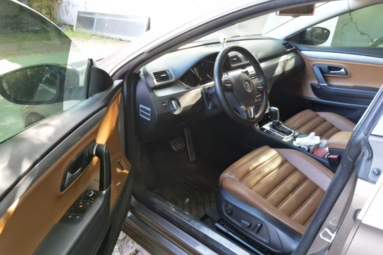 Used Volkswagen FAW-Volkswagen CC 2012 1.8TSI Elite Edition Driver Seat