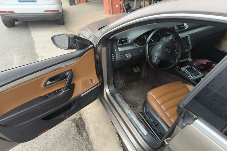 Used Volkswagen FAW-Volkswagen CC 2012 1.8TSI Luxury Model Driver Seat