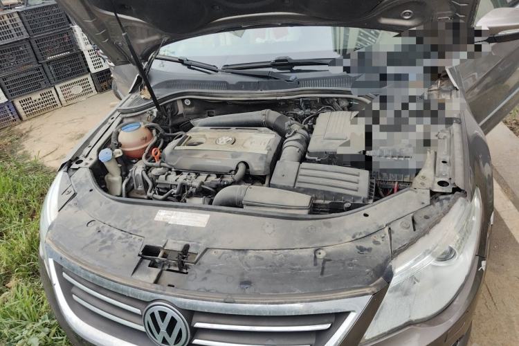 Used Volkswagen FAW-Volkswagen CC 2012 1.8TSI Elite Edition Engine Bay
