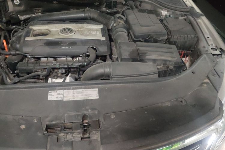 Used Volkswagen FAW-Volkswagen CC 2012 2.0 TSI Luxury Model Engine Bay Left