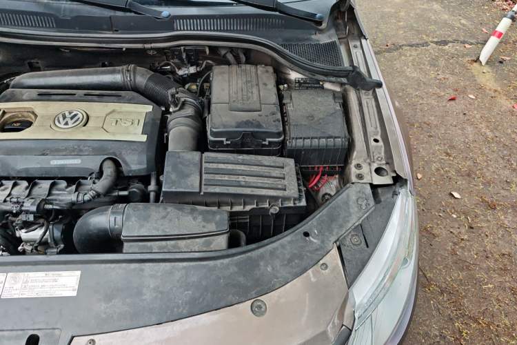 Used Volkswagen FAW-Volkswagen CC 2012 2.0 TSI Ultimate Edition Engine Bay Left