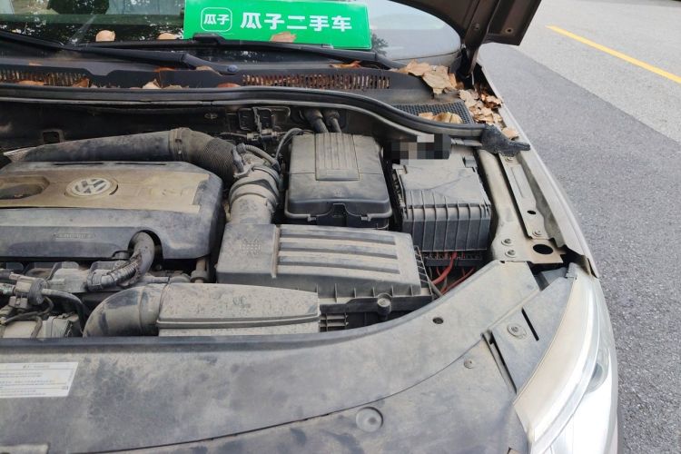 Used Volkswagen FAW-Volkswagen CC 2012 1.8TSI Prestige Model Engine Bay Left