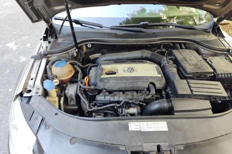 Used Volkswagen FAW-Volkswagen CC 2012 2.0 TSI Ultimate Edition Engine Bay Right