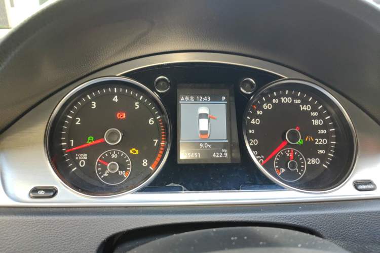 Used Volkswagen FAW-Volkswagen CC 2012 2.0 TSI Ultimate Edition Instrument Cluster
