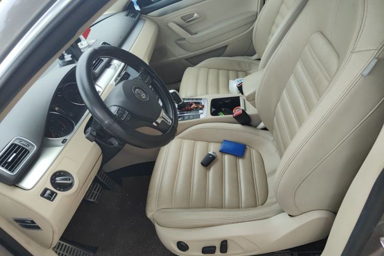 Used Volkswagen FAW-Volkswagen CC 2012 1.8TSI Elite Edition Left Front Seat