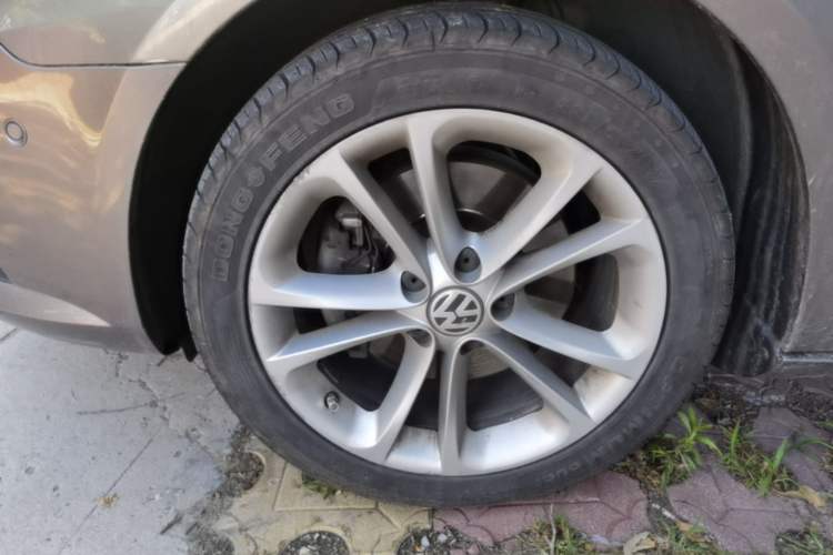 Used Volkswagen FAW-Volkswagen CC 2012 1.8TSI Elite Edition Left Front Wheel Hub