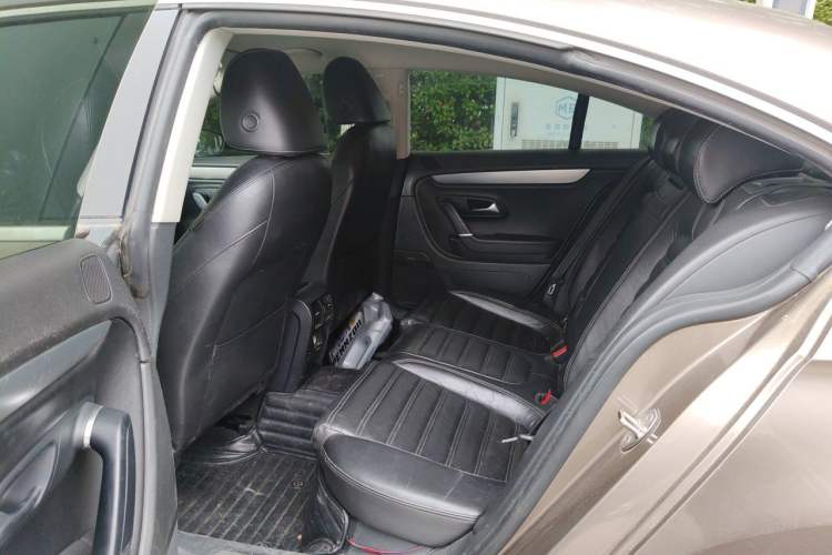 Used Volkswagen FAW-Volkswagen CC 2012 1.8TSI Prestige Model Left Rear Seat
