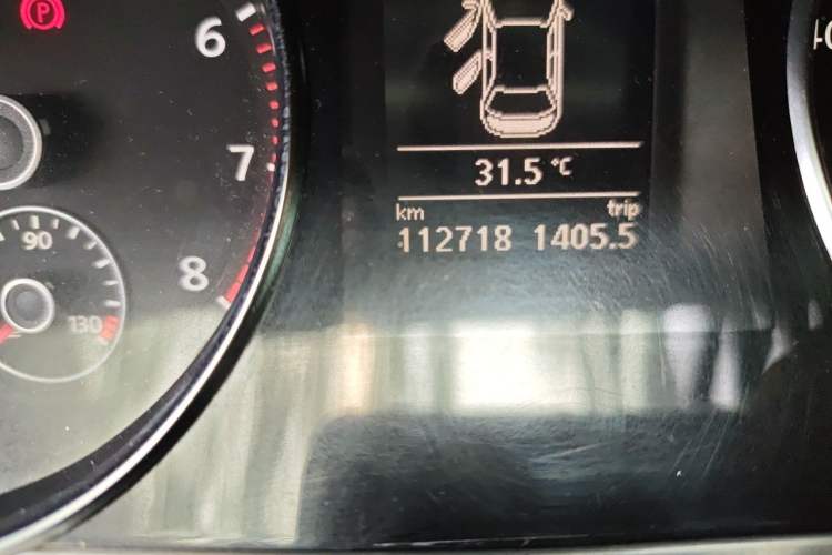 Used Volkswagen FAW-Volkswagen CC 2012 1.8TSI Prestige Model Odometer Close Up