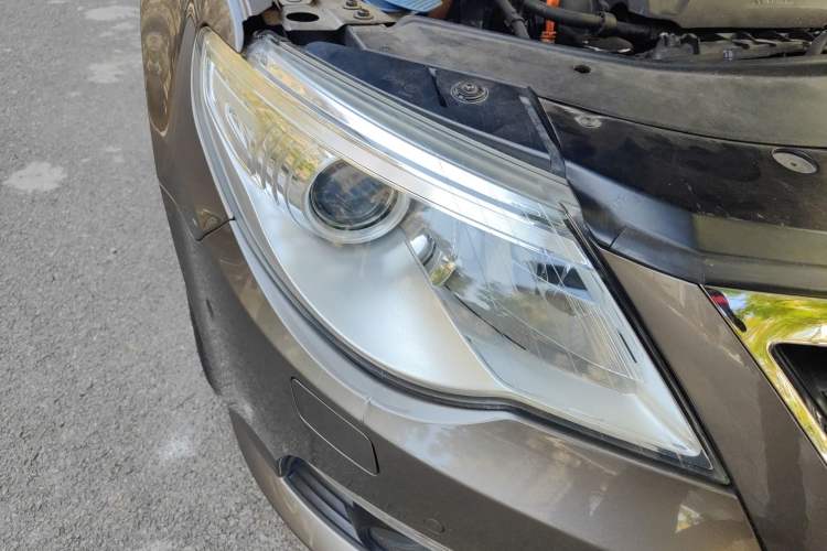 Used Volkswagen FAW-Volkswagen CC 2012 2.0 TSI Ultimate Edition Right Front Headlight
