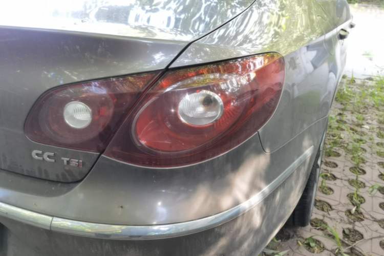 Used Volkswagen FAW-Volkswagen CC 2012 1.8TSI Elite Edition Right Rear Taillight