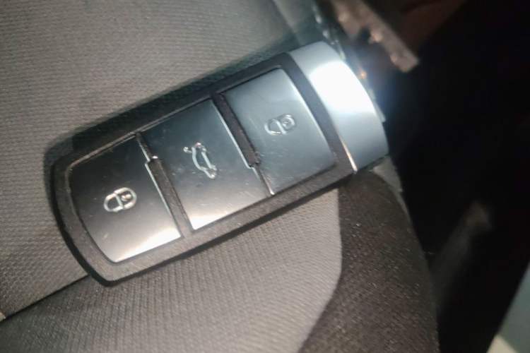 Used Volkswagen FAW-Volkswagen CC 2012 2.0 TSI Luxury Model Vehicle Key