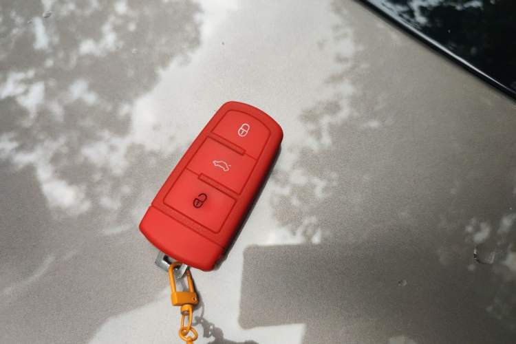Used Volkswagen FAW-Volkswagen CC 2012 3.0 FSI V6 Vehicle Key