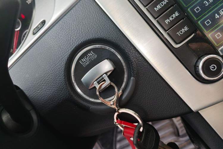 Used Volkswagen FAW-Volkswagen CC 2012 1.8TSI Prestige Model Vehicle Key