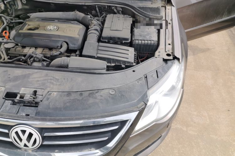 Used Volkswagen FAW-Volkswagen CC 2012 1.8TSI Prestige Model Engine Bay Left