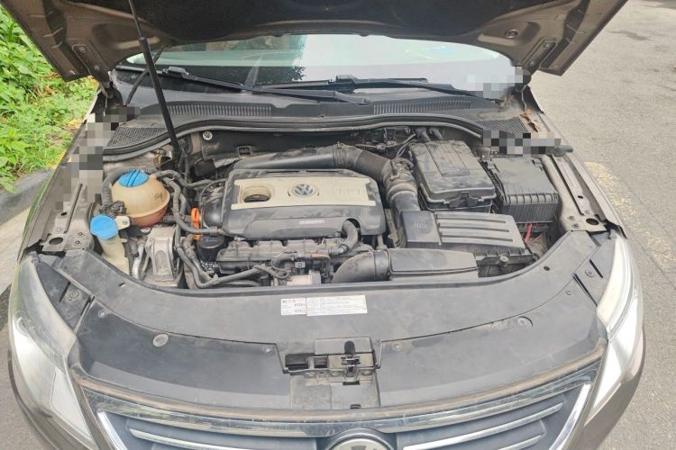 Used Volkswagen FAW-Volkswagen CC 2012 2.0 TSI Ultimate Edition Engine Bay