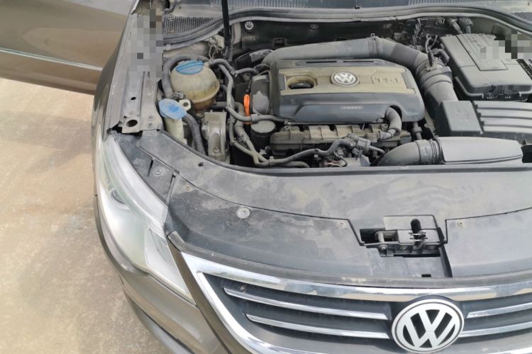 Used Volkswagen FAW-Volkswagen CC 2012 1.8TSI Prestige Model Engine Bay Right