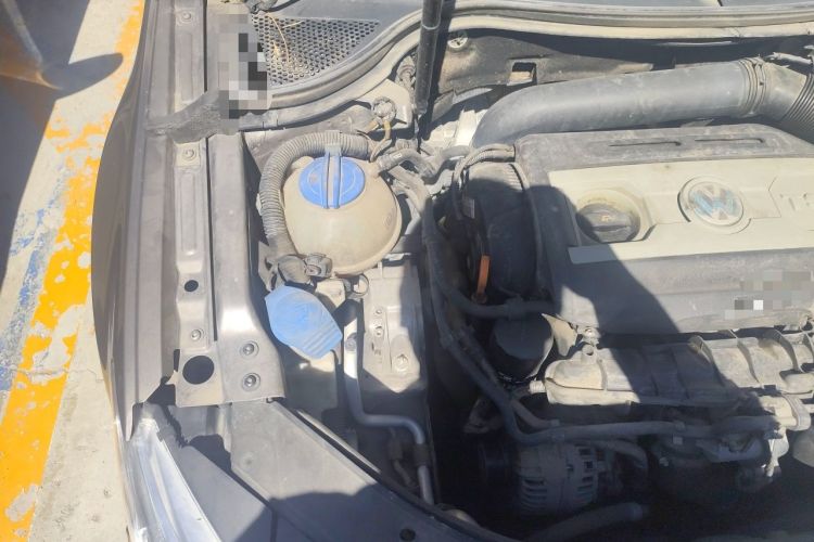 Used Volkswagen FAW-Volkswagen CC 2012 2.0 TSI Ultimate Edition Engine Bay Right