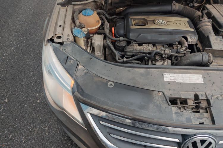 Used Volkswagen FAW-Volkswagen CC 2012 1.8TSI Elite Edition Engine Bay Right