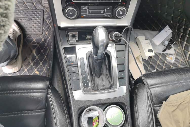 Used Volkswagen FAW-Volkswagen CC 2012 1.8TSI Prestige Model Gear Lever