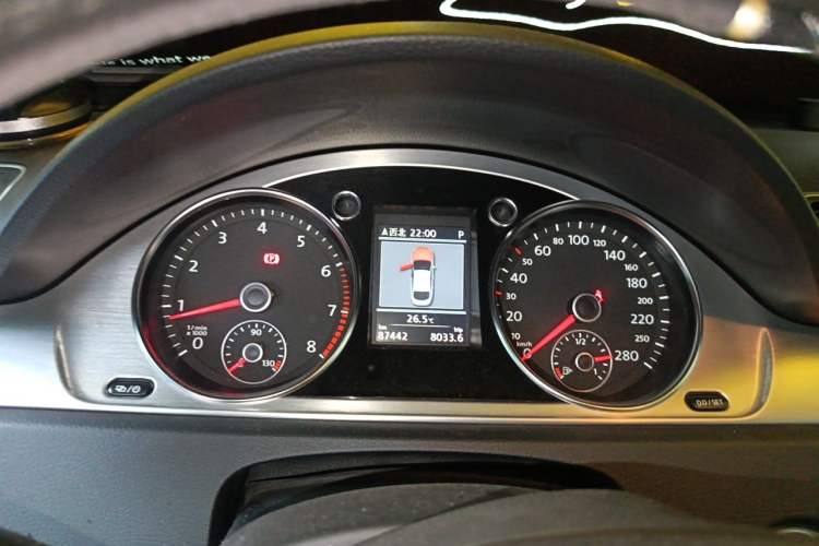 Used Volkswagen FAW-Volkswagen CC 2012 1.8TSI Luxury Model Instrument Cluster