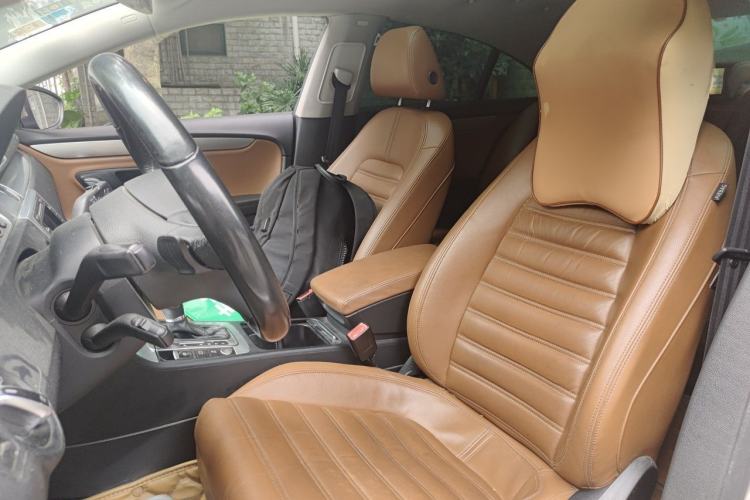 Used Volkswagen FAW-Volkswagen CC 2012 2.0 TSI Ultimate Edition Left Front Seat
