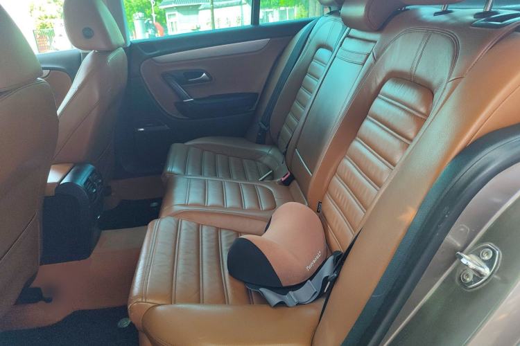 Used Volkswagen FAW-Volkswagen CC 2012 1.8TSI Luxury Model Left Rear Seat