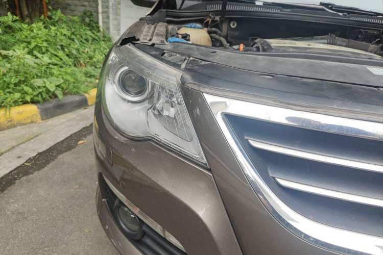 Used Volkswagen FAW-Volkswagen CC 2012 2.0 TSI Ultimate Edition Right Front Headlight